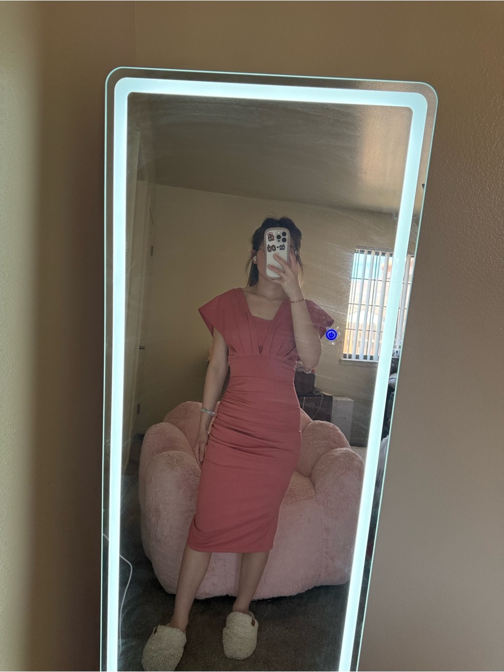 Women's V-Neck Midi Dress in Rose
